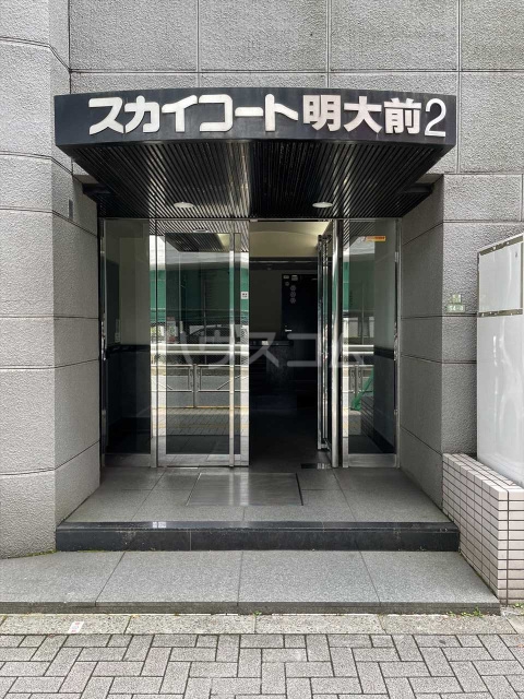 17/23 エントランス