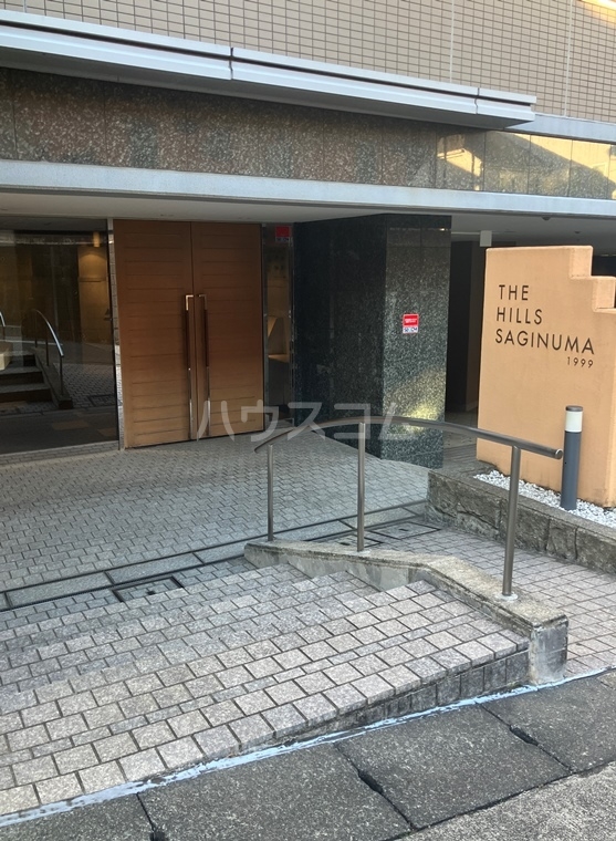 16/24 エントランス