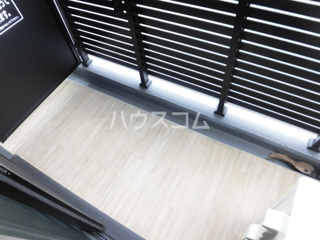 14/23 バルコニー