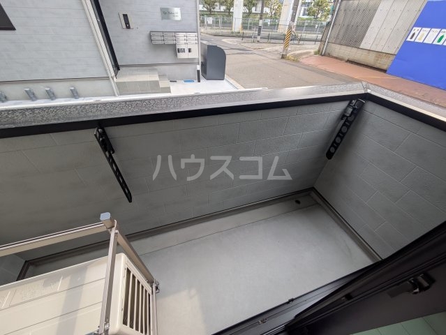 20/30 バルコニー