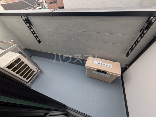 13/26 バルコニー