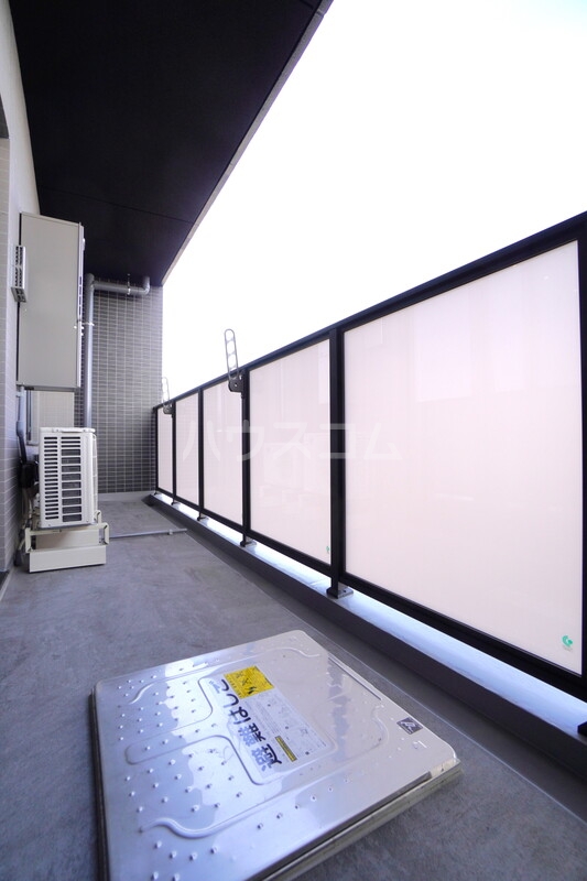 13/25 バルコニー