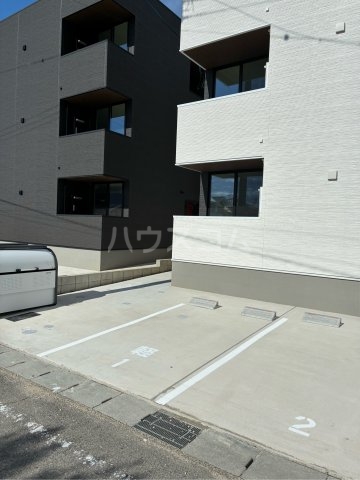 15/25 駐車場