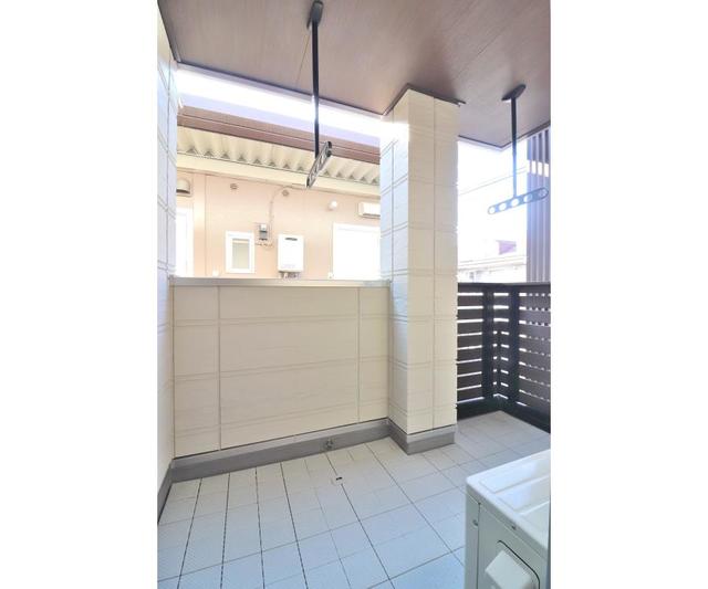 19/30 バルコニー