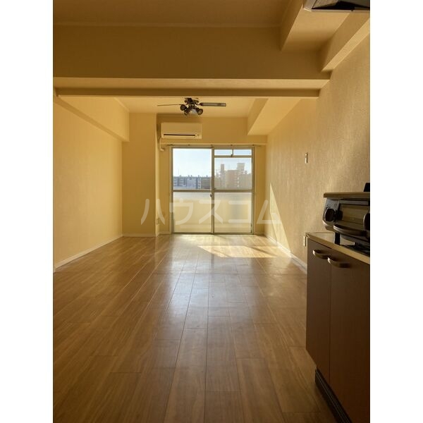 2/11 リビング/ダイニング