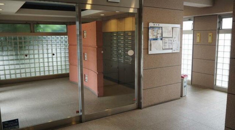 3/5 エントランス