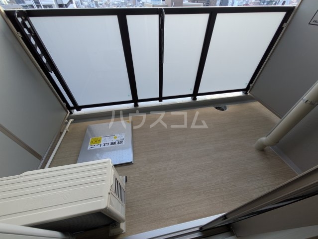 17/30 バルコニー