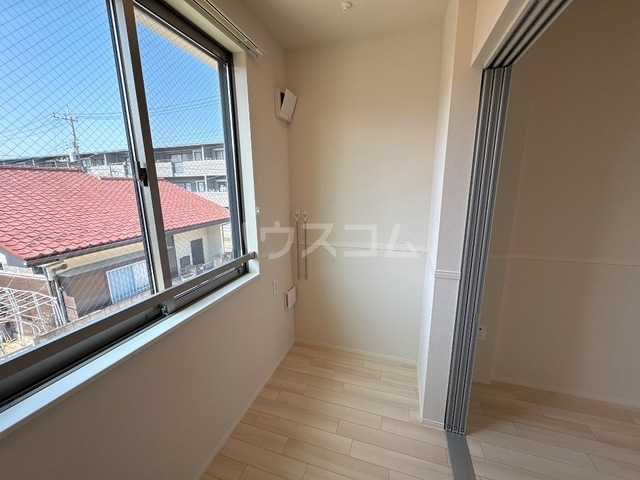 19/27 バルコニー