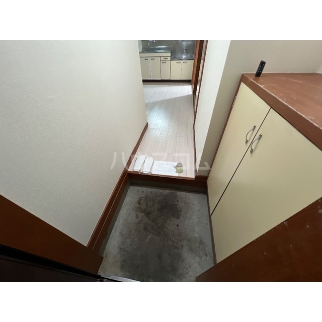 8/23 玄関