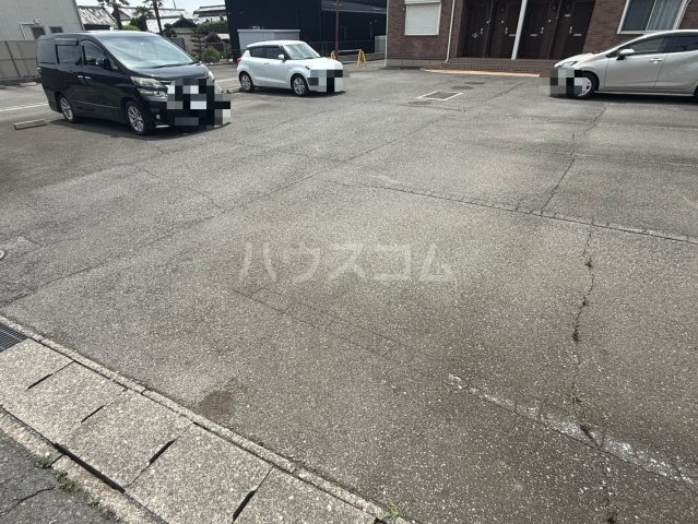 29/30 駐車場
