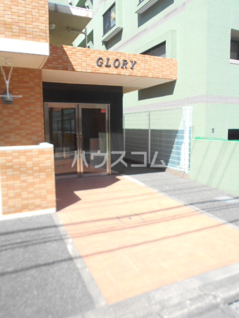 17/25 エントランス