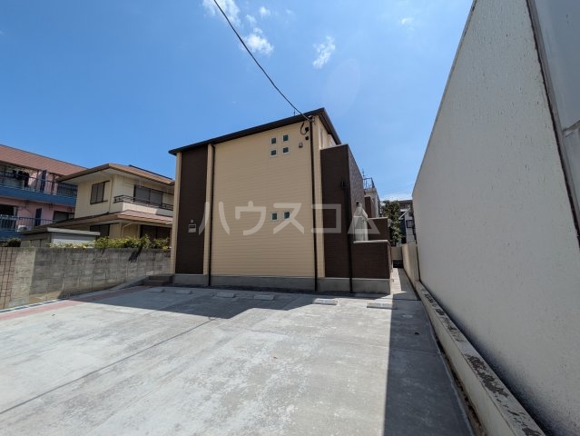 20/30 エントランス