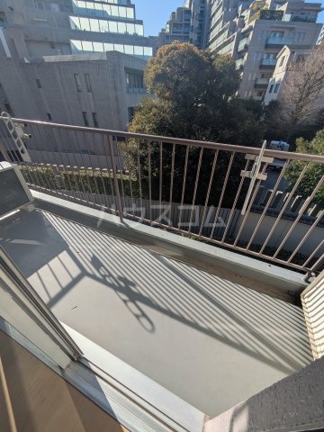 16/25 バルコニー