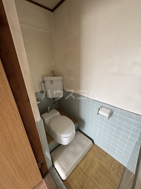 14/23 トイレ