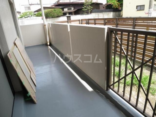 16/23 バルコニー