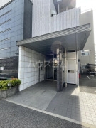 2/2 エントランス