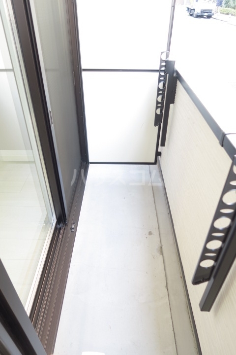 19/23 バルコニー