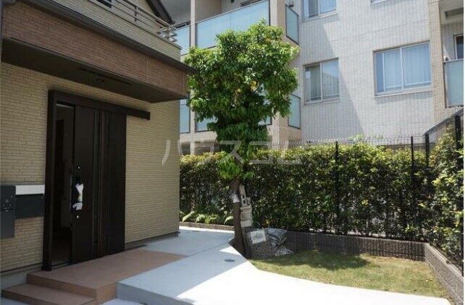 2/7 エントランス