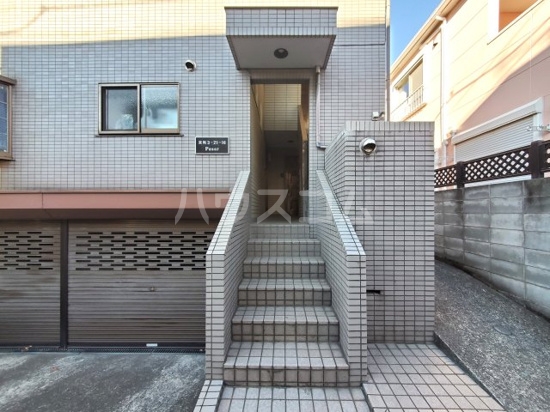 2/9 エントランス