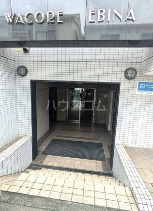 17/22 エントランス