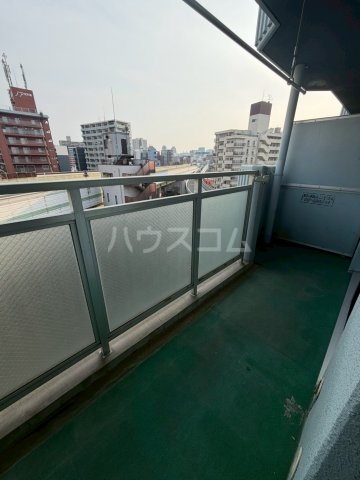 21/30 バルコニー