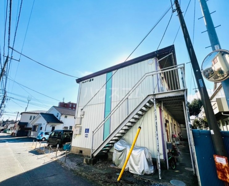 21/25 エントランス