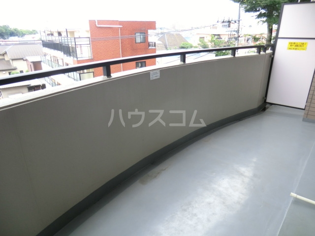 20/30 バルコニー