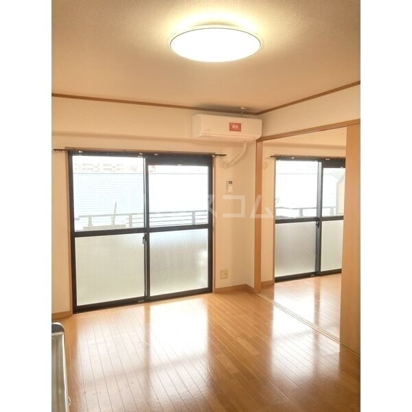 4/23 リビング/ダイニング