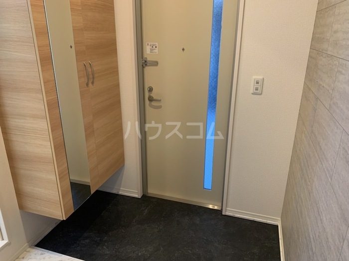 6/18 玄関