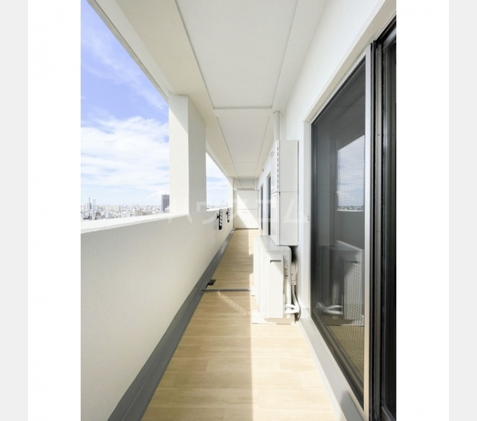 13/30 バルコニー