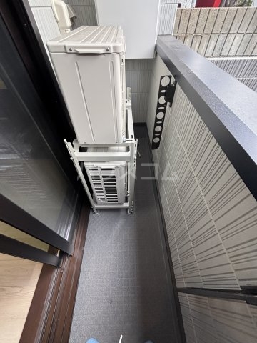 14/27 バルコニー