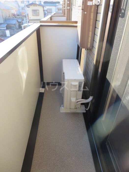 16/28 バルコニー