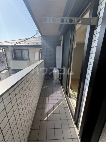 14/28 バルコニー