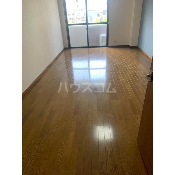 2/11 リビング/ダイニング