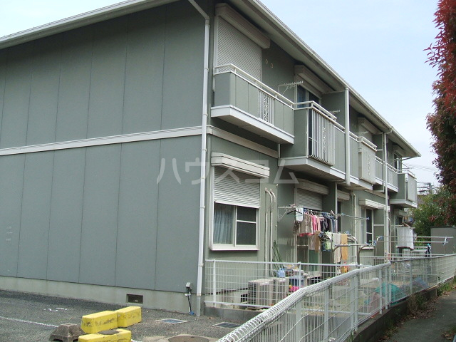 17/17 エントランス