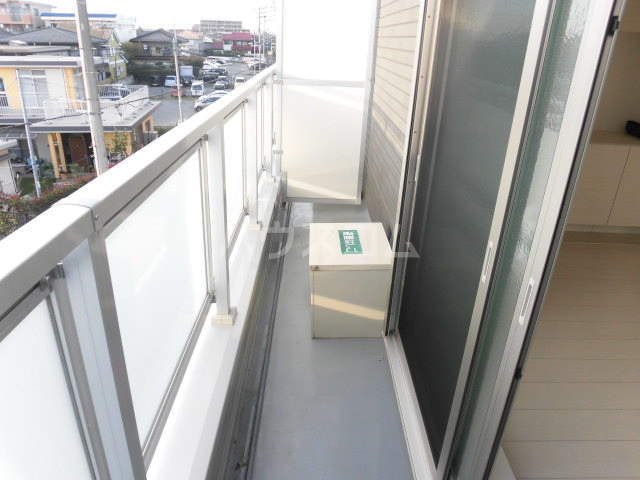 17/23 バルコニー