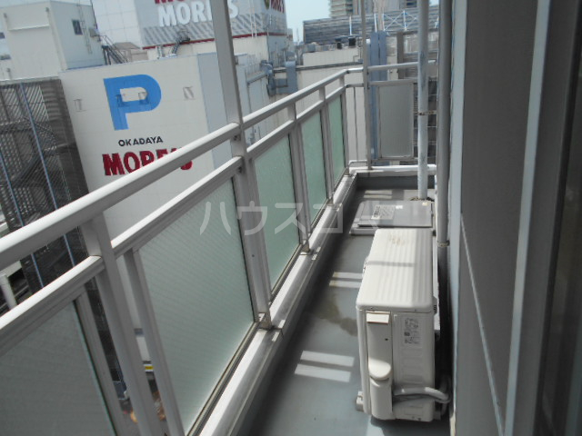 23/30 バルコニー