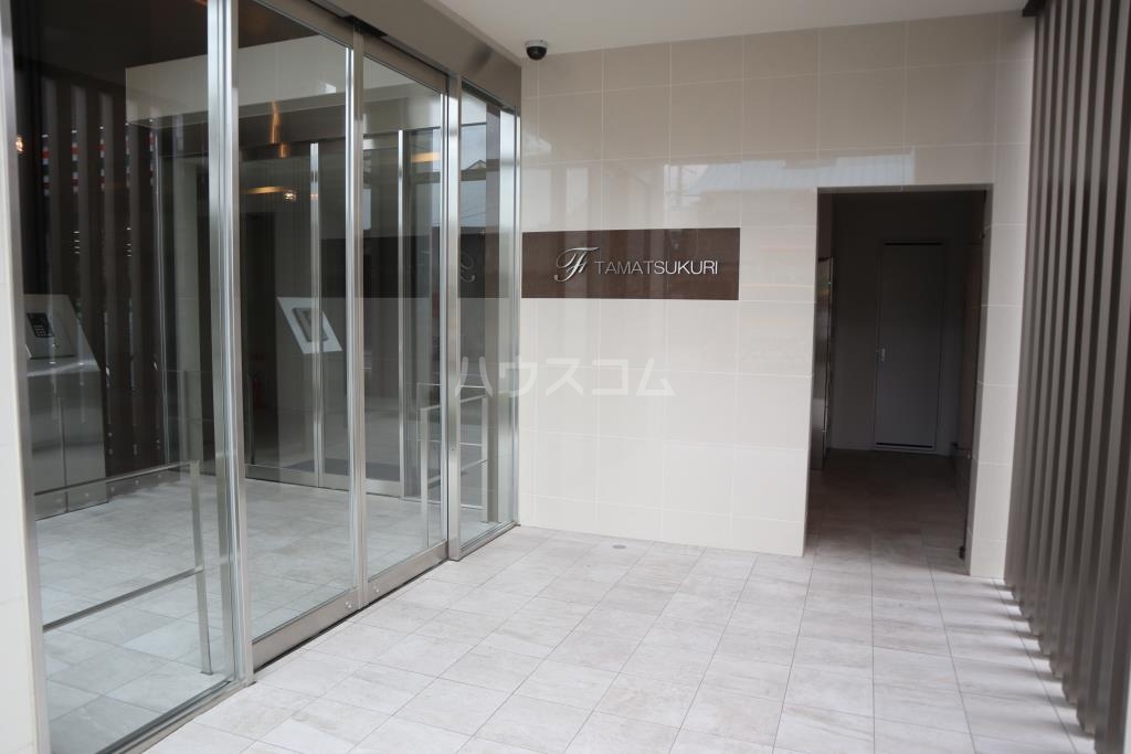 18/28 エントランス