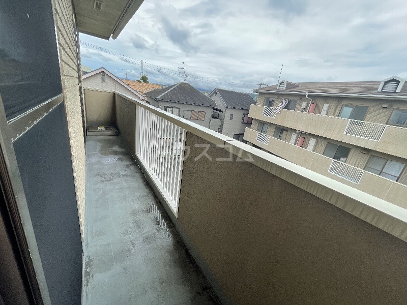 15/23 バルコニー