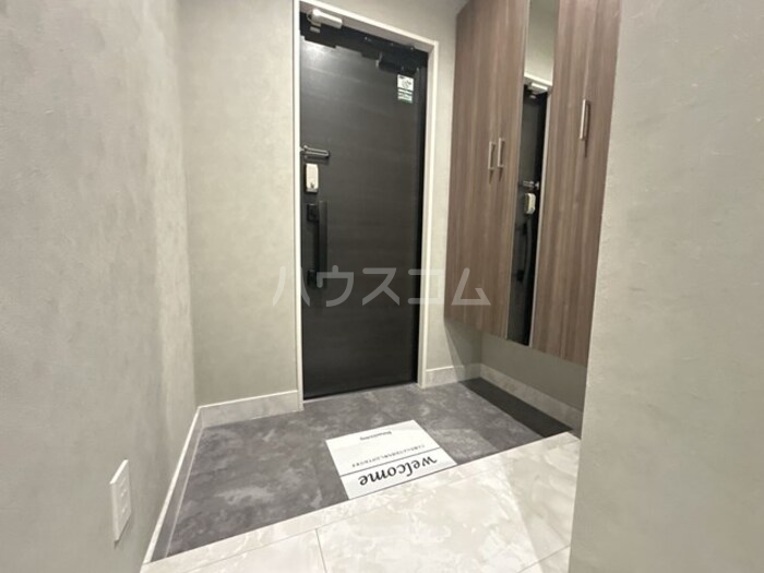 20/29 エントランス