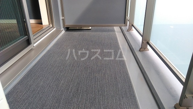 19/30 バルコニー