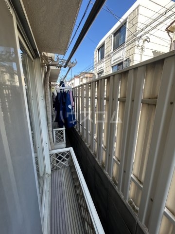 15/28 バルコニー