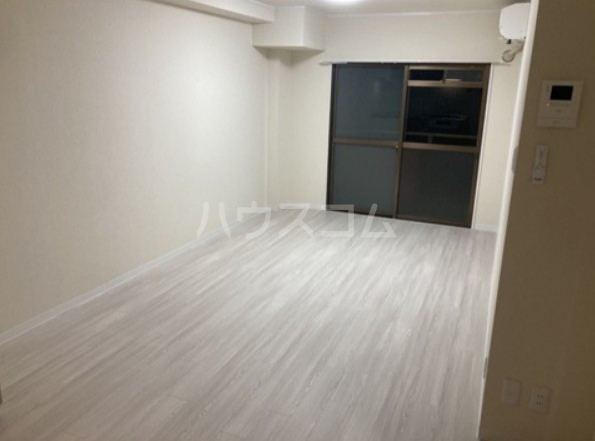 20/30 バルコニー