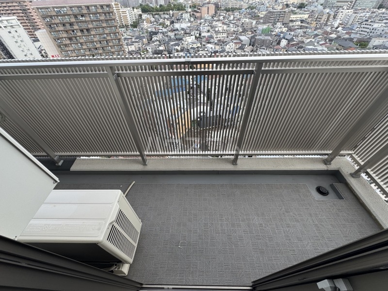 13/25 バルコニー