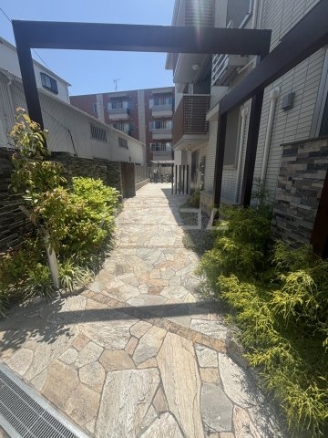 29/30 エントランス