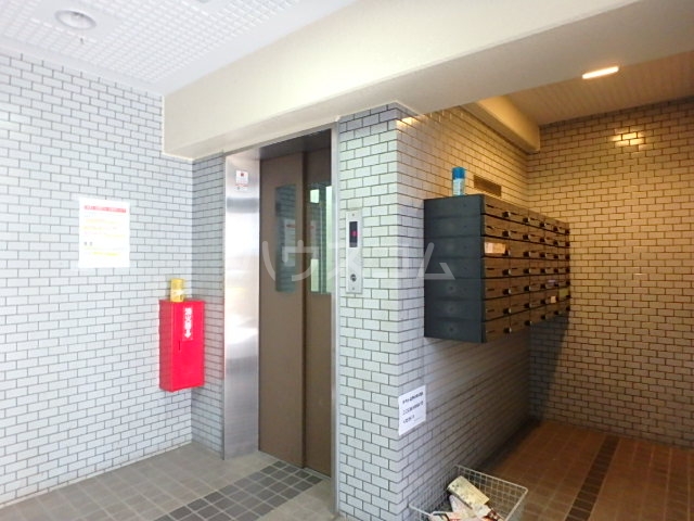 2/6 エントランス