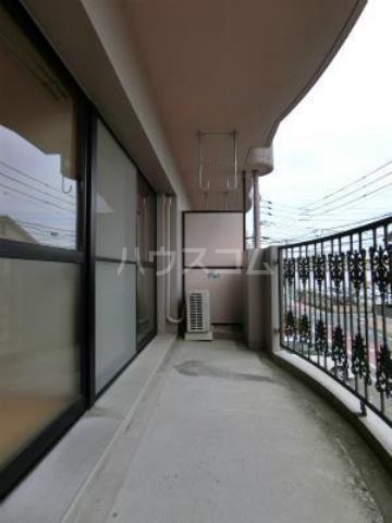 15/28 バルコニー