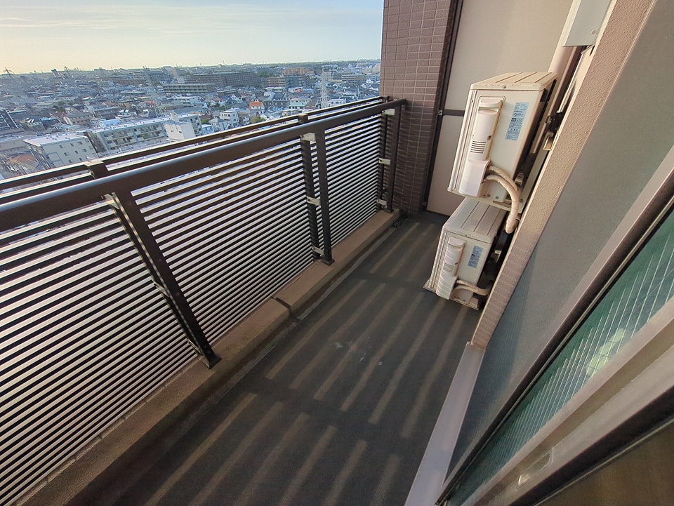 21/30 バルコニー