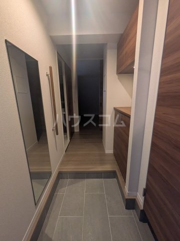 14/30 玄関