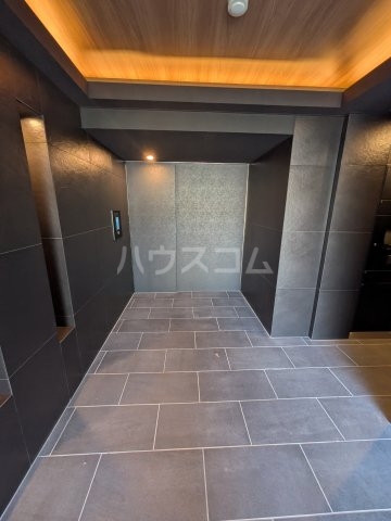 13/24 エントランス